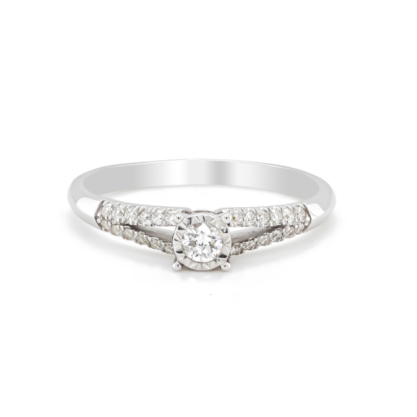 9ct White Gold Illusion Diamond Ring With Diamond Shoulders
