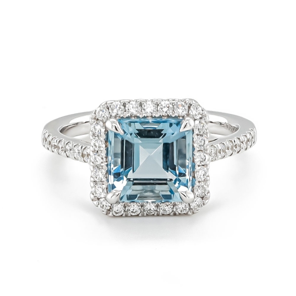 18ct White Gold Aquamarine Cluster Ring With Diamond Shoulders