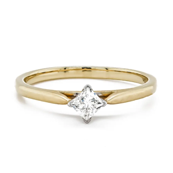 9ct Yellow & White Gold Princess Cut Diamond Claw Set Ring