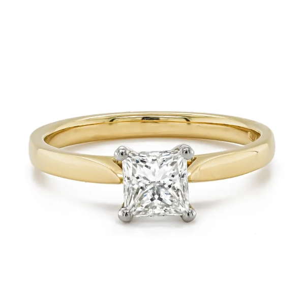 18ct & Platinum Princess Cut Diamond Claw Set Ring