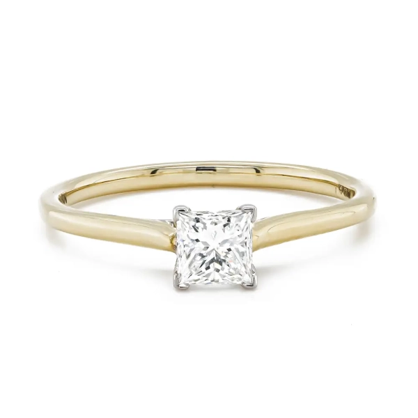 9ct Yellow & White Gold Princess Cut Diamond Claw Set Ring 0.50ct