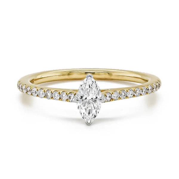 18ct Marquise Diamond .32ct D/Vs with Diamond Shoulders Ring