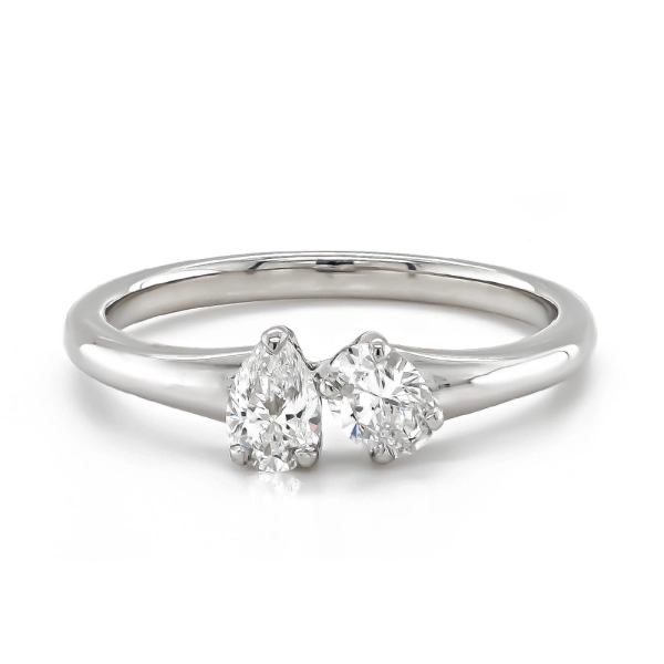 18ct White Gold Pear & Oval Diamond Ring