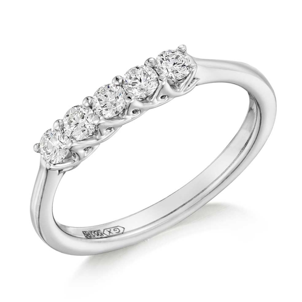 18ct White Gold 5 Stone Claw Set Ring .35ct