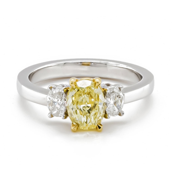 18ct White Gold Oval Yellow and White Diamond Ring